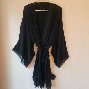 Victoria's Secret Heavenly Lace Trim Robe